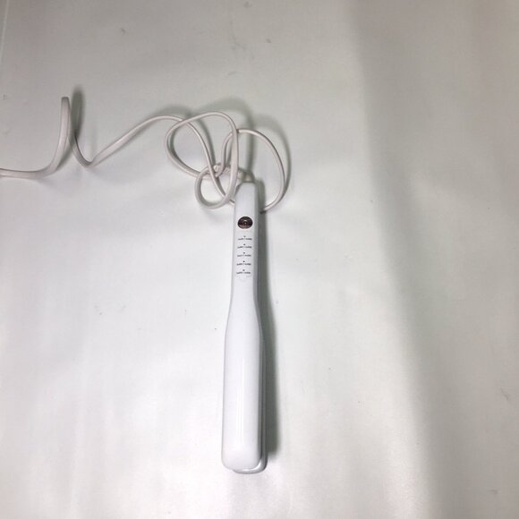 🛑 T3 Professional ➕🆒 FLAT IRON Compact STRAIGHTNER Styling Smooth 💸BUY NOW‼️ - Picture 8 of 16